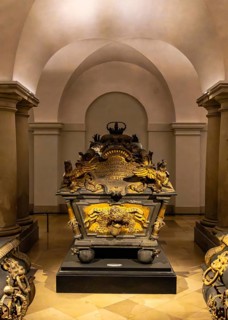 The crypt of the Hohenzollern in Berlin Cathedral, one of the most important princely burial sites