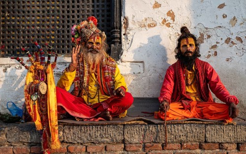 Sadhus with painted face, mendicant monks, wandering ascetics, holy men, Hinduism, Pashupatinath,