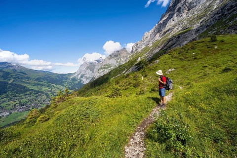 Hikers on the Eigertrail hiking trail, view of mountain peaks, Grindelwald, Bernese Oberland,