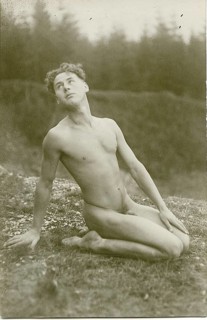 Life reform, naturism, nudism, naturism, desire for nature, naked man posing in a natural