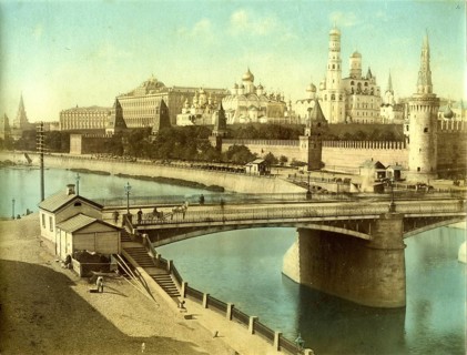 Moscow, Kremlin, city wall, Volga, historical city view with bridge and river, surrounded by