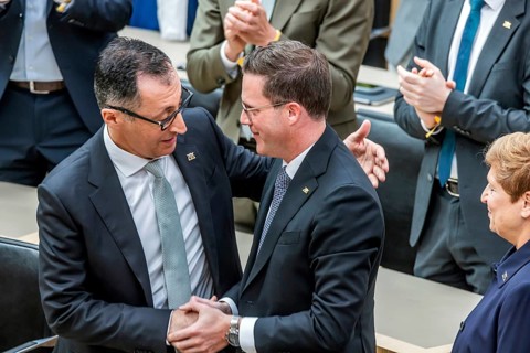 The result of the vote is known: Cem ÖZDEMIR is the first prime minister in Germany with Turkish