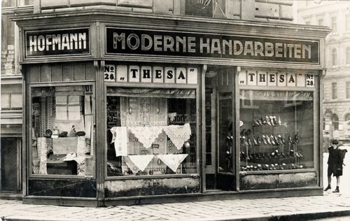 Handicrafts, thesa, shoes, shoe shop, fabrics, curtains, tablecloths, shop, work, twenties, elegant