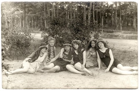 Spremberg, Baden, swimwear, woman, leisure, fun, summer, woman with flower wreaths sitting relaxed
