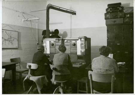 Bunker, Berlin, Alexanderplatz subway station, radio system, working life, World War II, WW II,