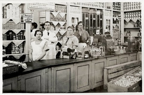 Colonial goods, sales counter, shop, business, profession, twenties, saleswoman, a group of people