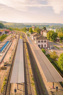 Station complex with long tracks in a rural area, electrification of the Hochrheinbahn, conversion