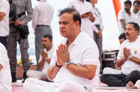 Assam Chief Minister Dr. Himanta Bishwa Sarma participated in a mass yoga session organised on the