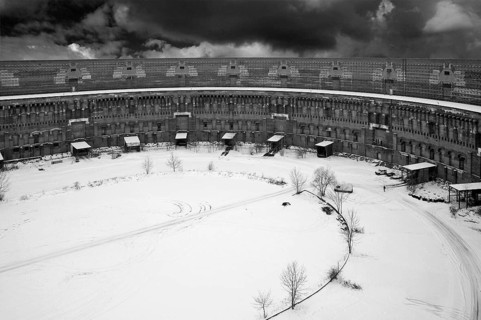 Courtyard of the unfinished NS Congress Hall, 1943, in winter, detailed view,