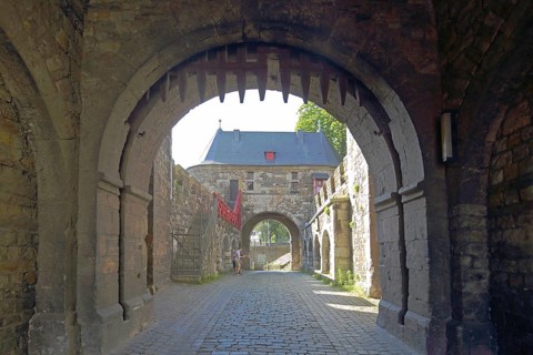 Inner Ponttor built 14th century, with portcullis, passageway, city tower, city gate, old town,