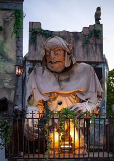 Monster, Haunted Mansion, Spring Festival, Cannstattter Wasen, Volksfest, fairground, Stuttgart,