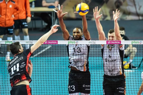 LUBIN, POLAND - DECEMBER 9, 2020: Men's Volleyball Polish PlusLiga match Cuprum Lubin VS Asseco