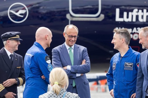 Friedrich Merz (Chancellor of the Federal Republic of Germany, CDU) chats with the two German