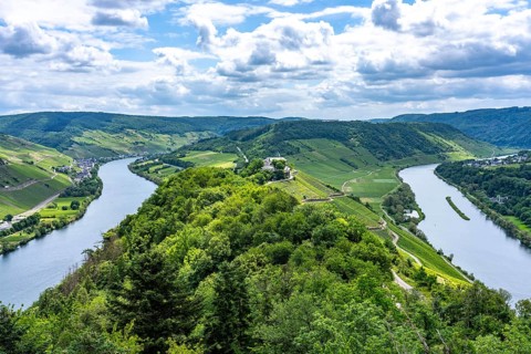 The wine town of Pünderich, right, and Zell Moselle, in the district of Cochem-Zell, on the