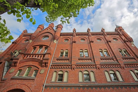 Wine warehouse, brick building, looking up, Katharinenkirchplatz, Neustadt, Brandenburg an der