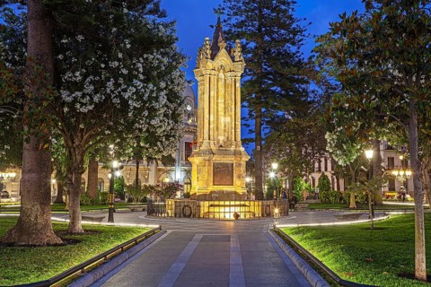 Monument dedicated to the spanish fallen soldiers in the african war, Africa square nightview,