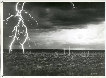 Walter de Maria, installation, EL Land Art, Lightning Field, Catron County, New Mexico,