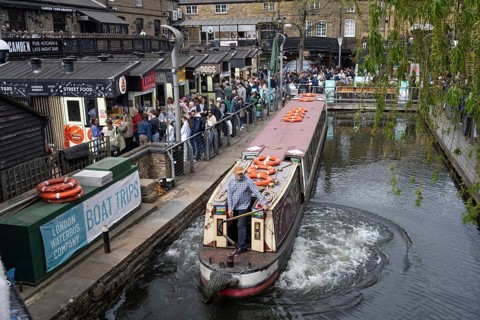 London, United Kingdom. April 17th 2026. A canal tour boat leaves Camden Lock on the Regents Canal,