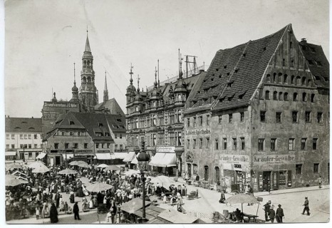 Zwickau, Hauptmarkt, Gewandhaus, Town Hall, Cathedral, Herb Vault, Patrician Houses, A lively