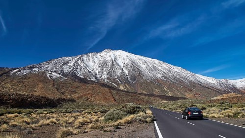 Snowy mountain, road with car, clear blue sky, Teide, Parque Nacional del Teide, Teide National