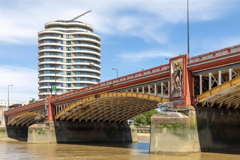 Riverwalk, luxury residential development, Vauxhall Bridge, Millbank, Westminster, London, UK