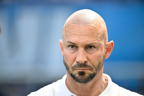 Coach coach Christian Ilzer TSG 1899 Hoffenheim portrait gesture sinister serious soccer