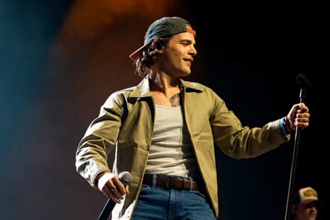 Max McNown live as part of the Cost Of Growing Up tour at Berlin's Columbiahalle on 16.06.202