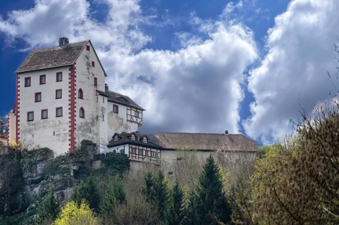 Egloffstein Castle, mentioned 1180, family residence until today, Egloffstein, Upper Franconia,
