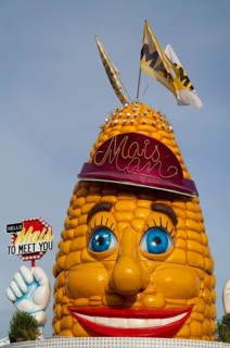 Corn on the corn cob, sales stand, food, spring festival, Cannstattter Wasen, Volksfest,