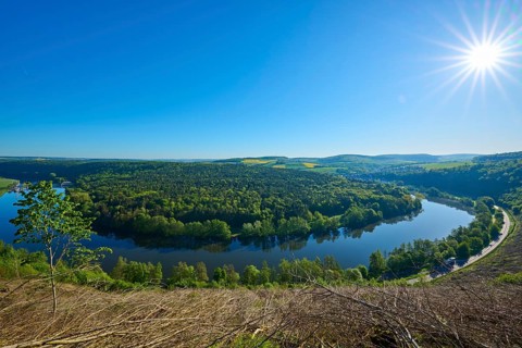 Sunshine over a lush river landscape, Mainschleife, Urphar, Wertheim, Main Tauber Kreis, Spessart,