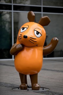 Mouse memorial from the television program of the same name on Apellhofplatz in front of