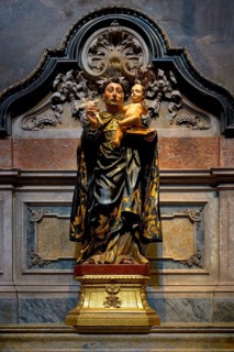 Estrela Basilica and Convent of the Most Sacred Heart of Jesus, Saint Anthony of Padua Statue,