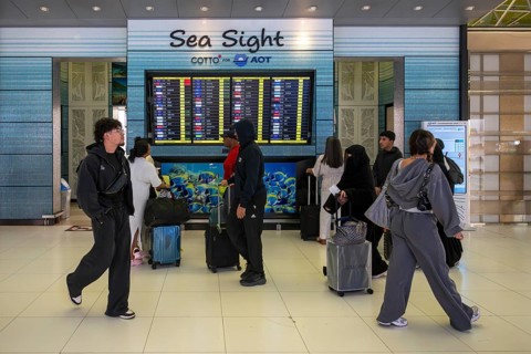 Departure times scoreboard, Bangkok, Thailand