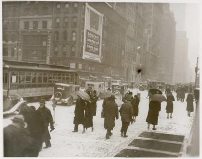 New York, Manhattan, passers-by, traffic, USA, 5th Avenue, 42nd Street, Christmas, shopping, people