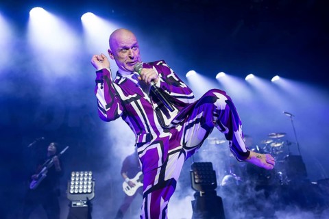 Stumpen (Gero Ivers), singer of Knorkator live on All good things are 30! Tour at the Columbiahalle