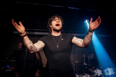 Tom Grennan live on Grennan '25 tour at Bi Nuu in Berlin on 13.11.2025