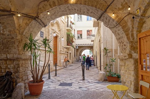 Pedestrian area in Bari Veccia, the old town of the southern Italian city of Bari. Bari, Apulia,
