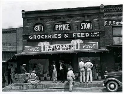 Grossmark, Farmer Shop, Farmers Exchange, Wholesale, Retail, Cut Price Store, USA, rural, An old