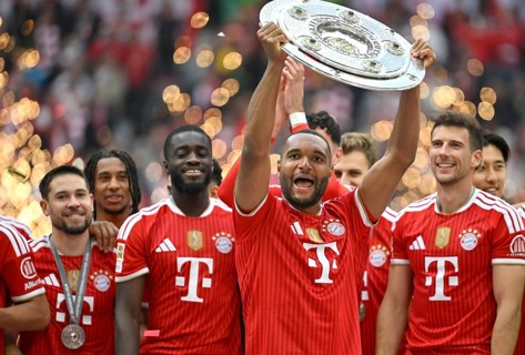 Jonathan Tah FC Bayern Munich FCB (04) Leon Goretzka FC Bayern Munich FCB (08) Dayot Upamecano FC