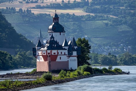 Pfalzgrafenstein Castle in the Rhine, near Kaub, Zollburg, in the Upper Middle Rhine Valley,