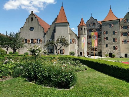 Courtyard with Fürstenbau, Harburg Castle, Harburg, Donau-Ries District, Swabia, Bavaria, Germany