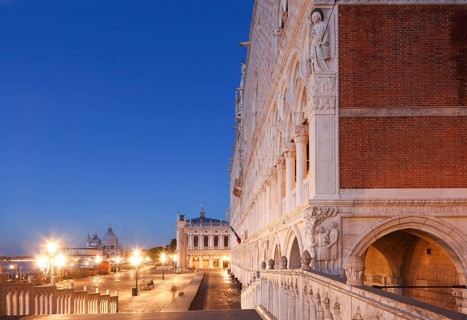 Doge's Palace, south-east corner, the drunken Noah, above Archangel Raphael with little Tobias, in