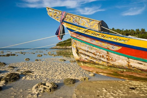 Longtail boat in Siam Bay on Racha Yai Island, Thailand, Asia, Siam, Southeast Asia, longtail boat,