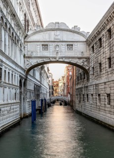 Rio di Palazzo Canal with Bridge of Sighs or Ponte dei Sospiri at the Doge's Palace, Venice,