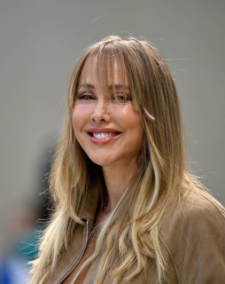 DAZN presenter reporter Sylvia Walker Portrait smiles soccer Bundesliga, PreZero Arena, Sinsheim,