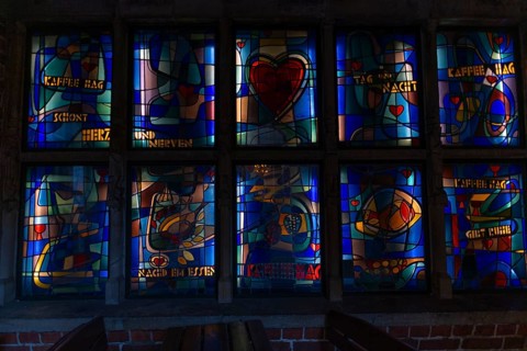 Stained glass window by Kaffee Hag, historic Böttcherstraße in the old town of the Hanseatic City