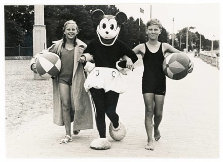 Bathing, swimwear, leisure, summer, girl, boy, children with Mickey Mouse in the middle carry balls