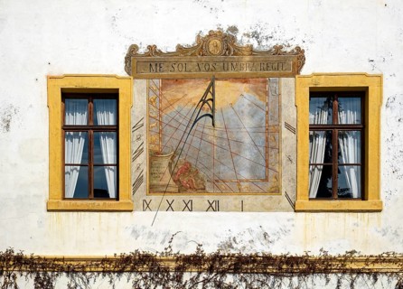 Sundial, courtyard, Decín Castle, Tetschner Castle on the Elbe, Decin, Dechen, Bohemia, Czech