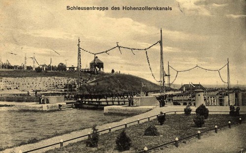 The lock staircase of the Hohenzollern Canal, a historic building on the Berlin-Szczecin shipping