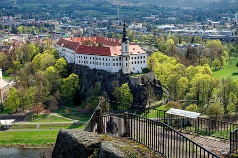 View of Decín Castle from the Shepherd's Wall, Tetschner Castle on the Elbe, View, Decin, Decín,